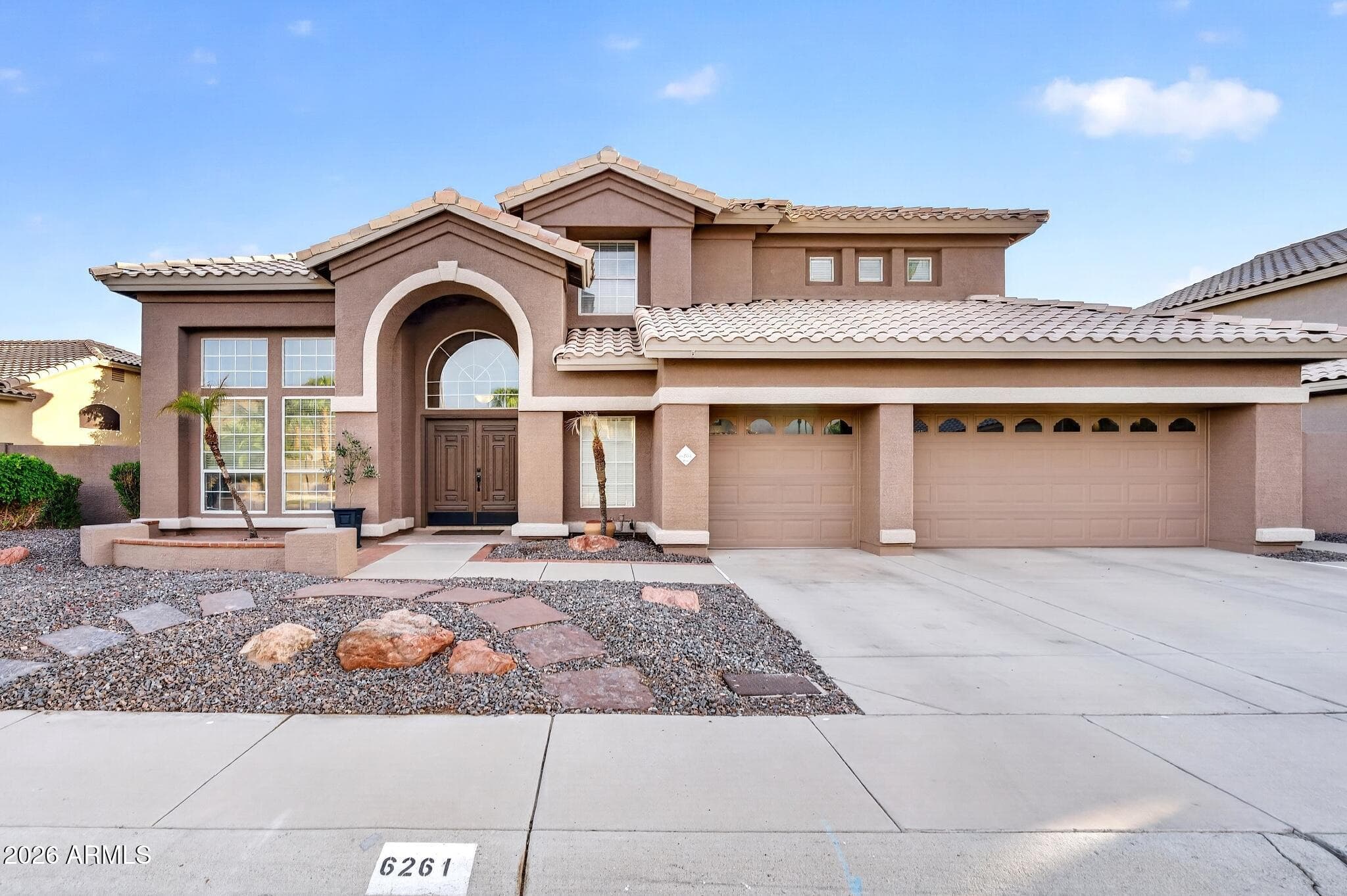 6261 W Louise Drive, Glendale, Arizona