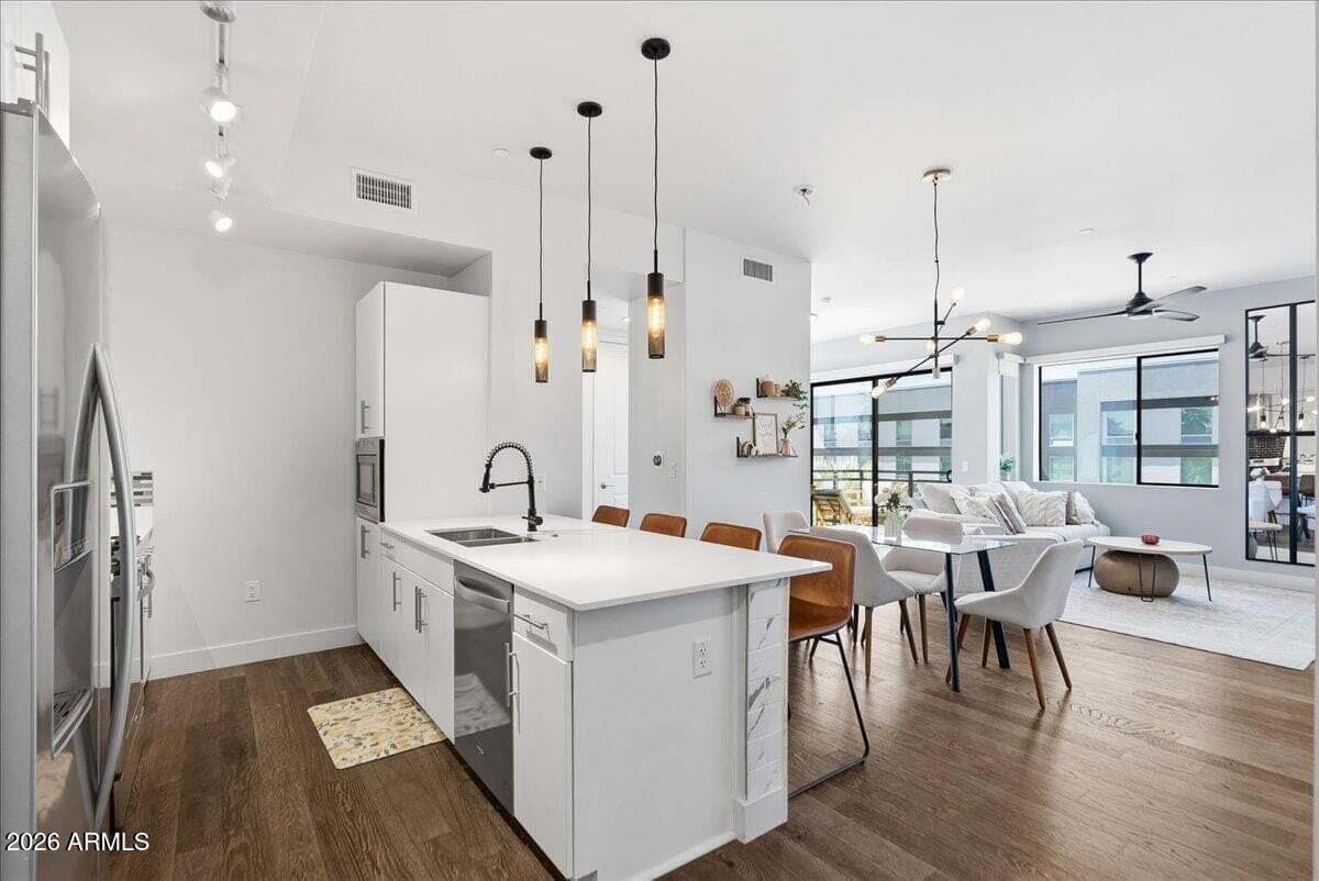 3131 N Central Avenue 4001, Phoenix, Arizona
