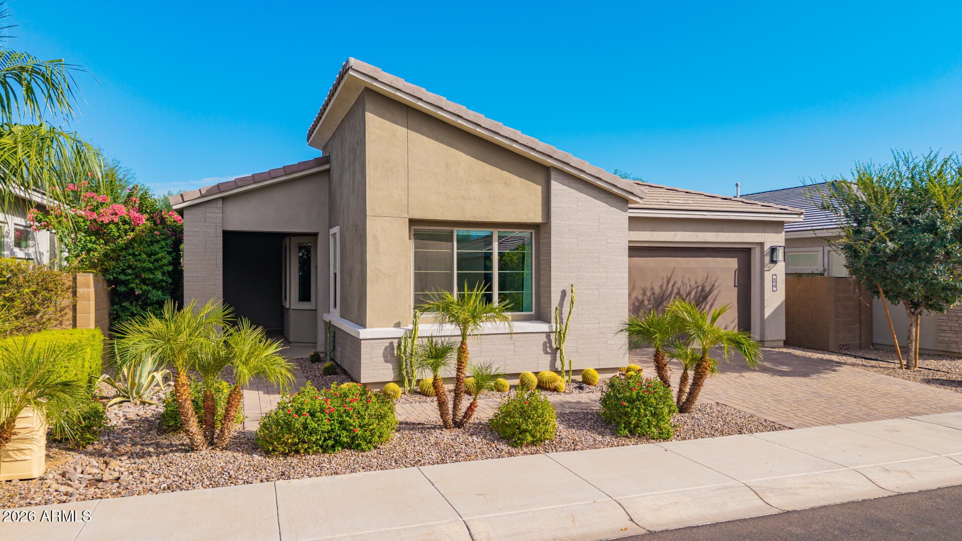 2847 E Los Gatos Drive, Phoenix, Arizona