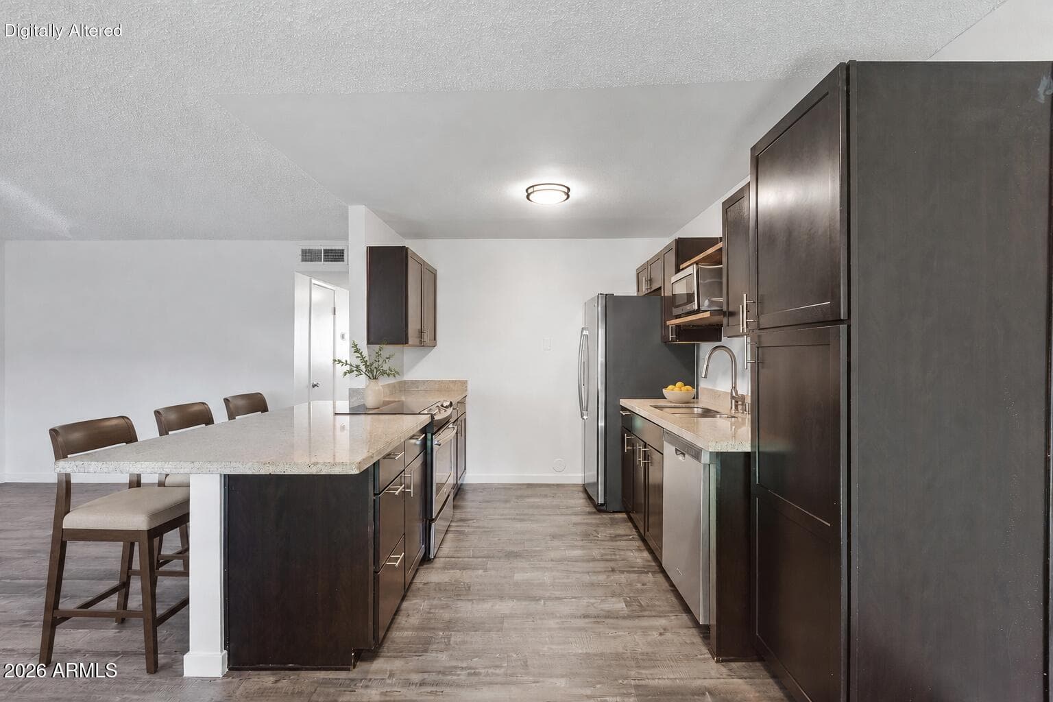 5525 E Thomas Road C4