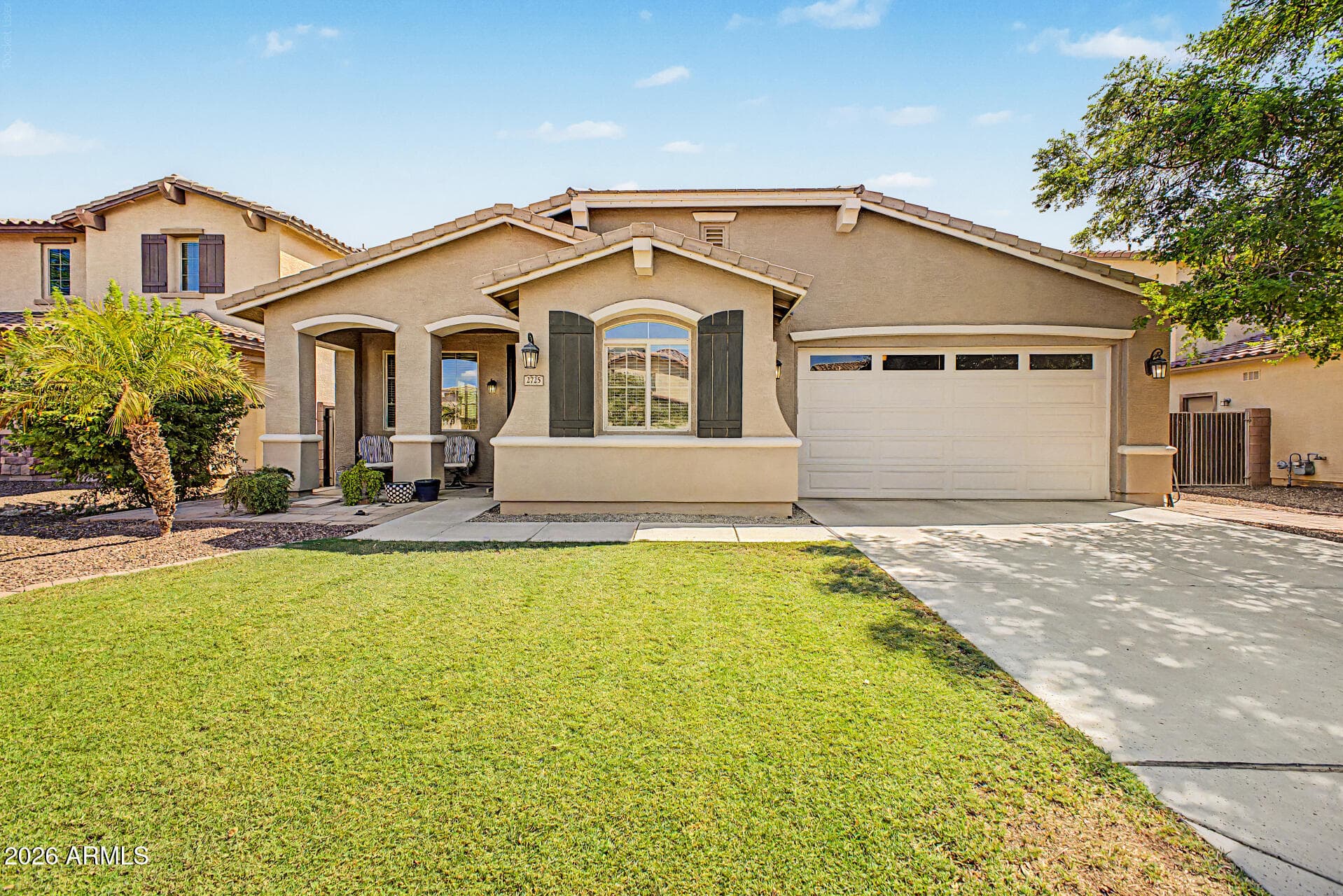 2725 E Narrowleaf Drive, Gilbert, Arizona