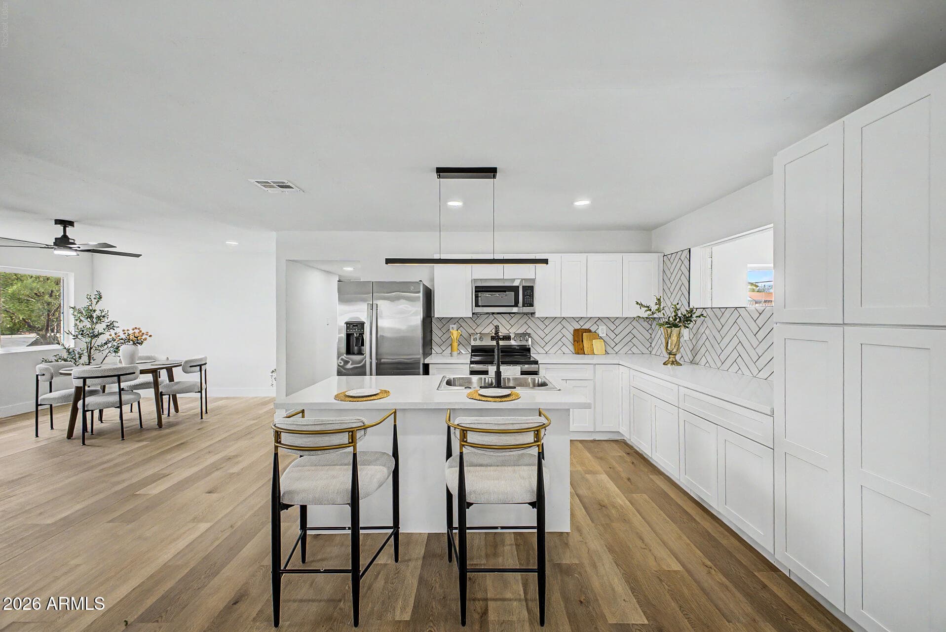6709 N 27th Drive, Phoenix, Arizona