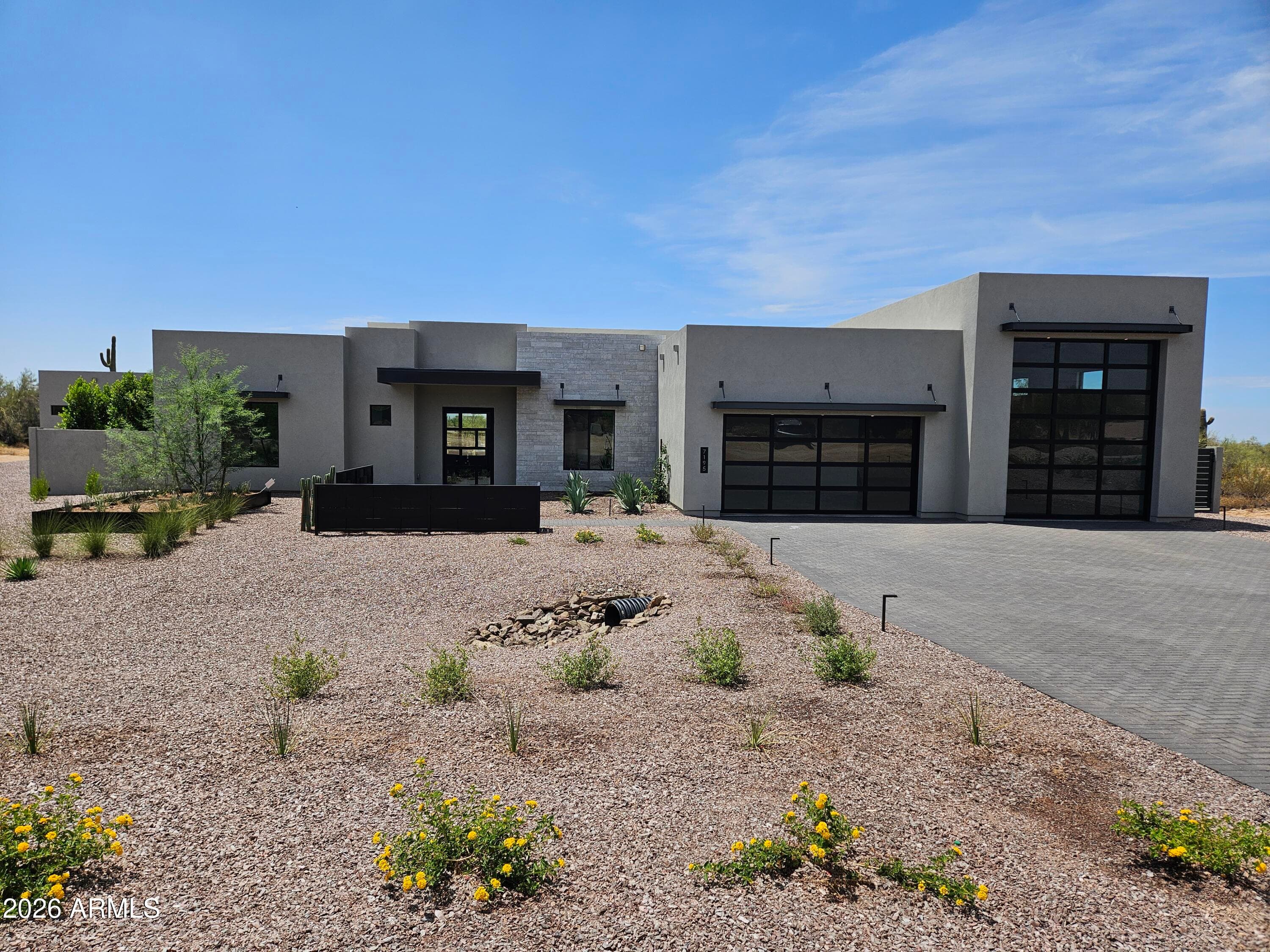 1708 E Creek Canyon Road