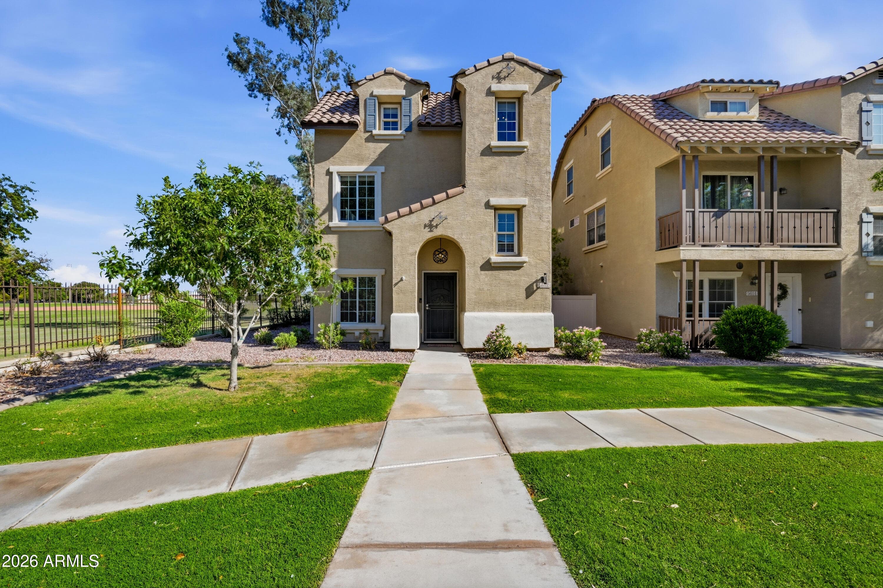 5612 S 21st Place, Phoenix, Arizona