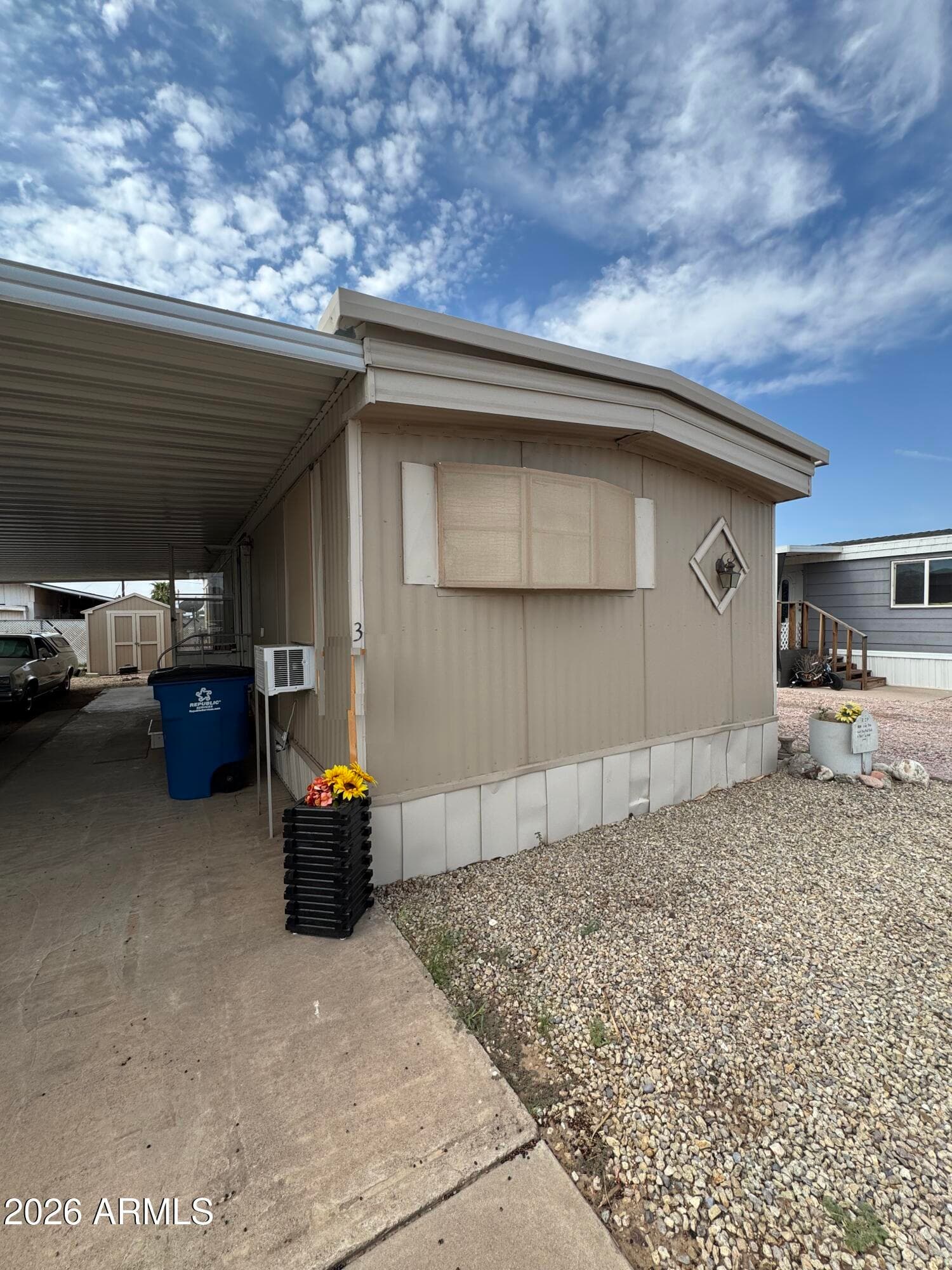 686 N Ocotillo Drive 3