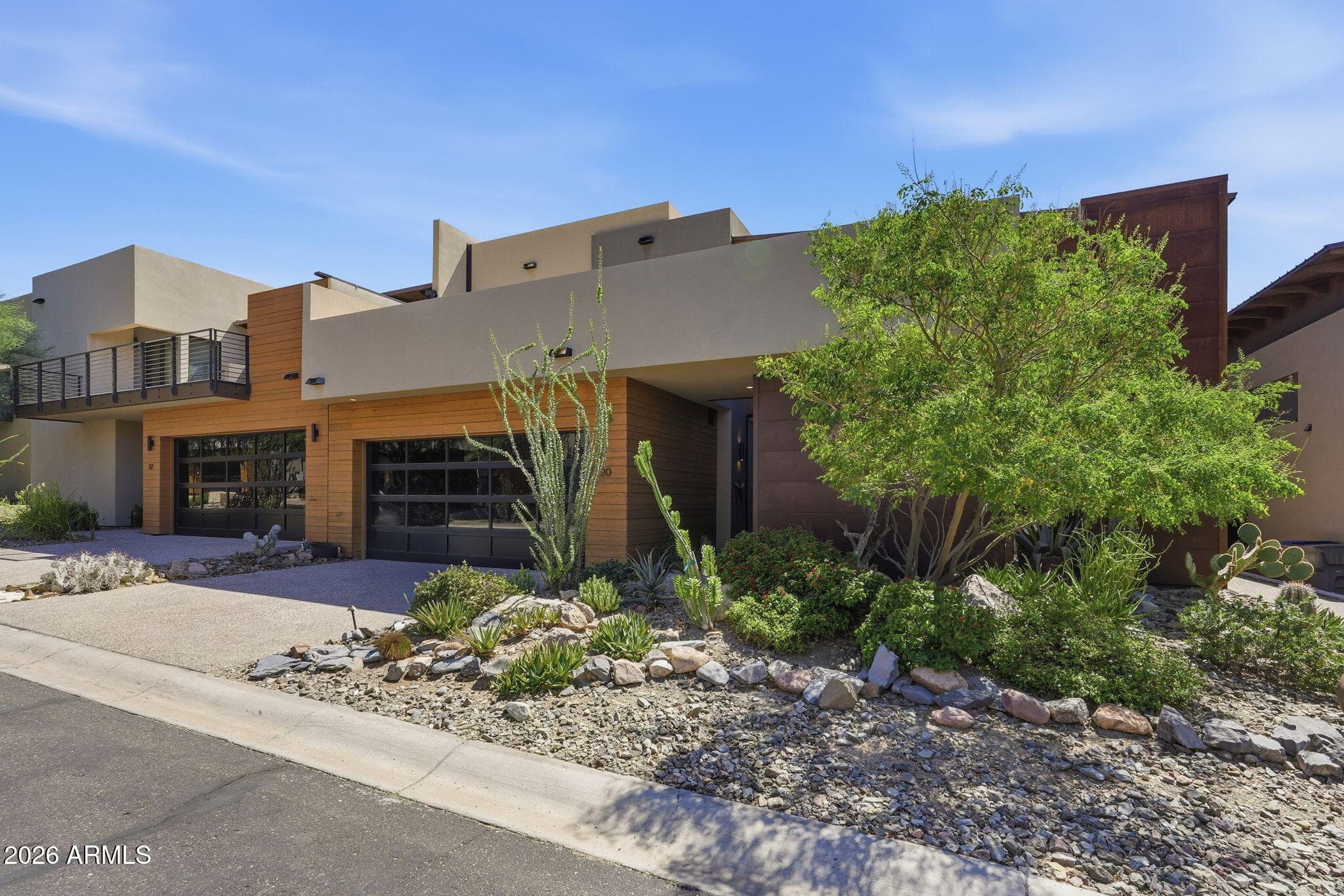 6525 E Cave Creek Road 20