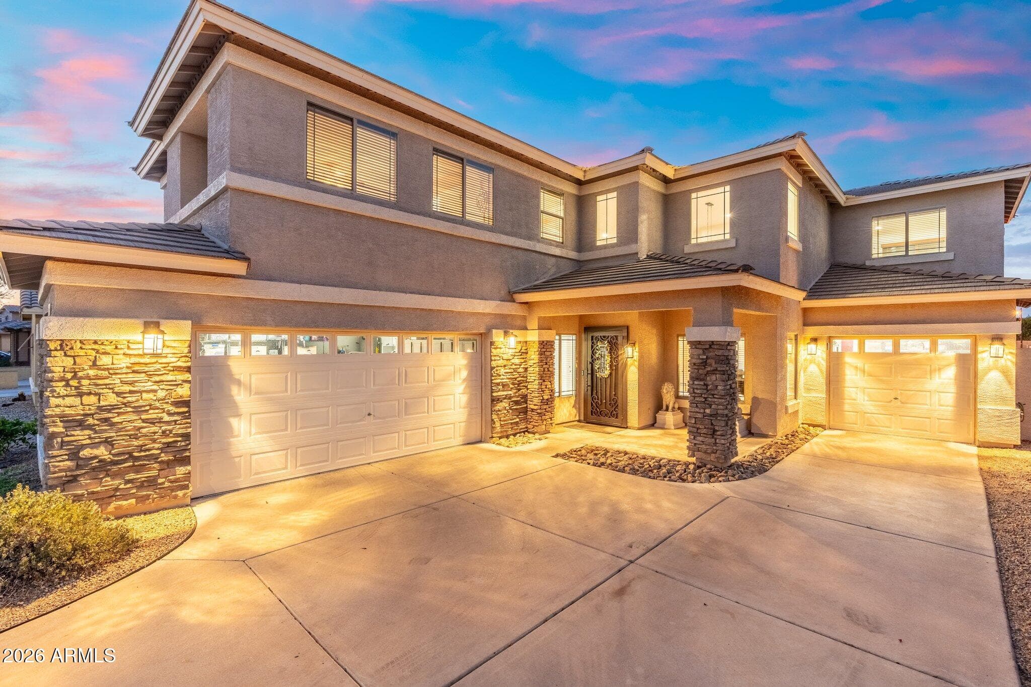 4960 E Colonial Drive