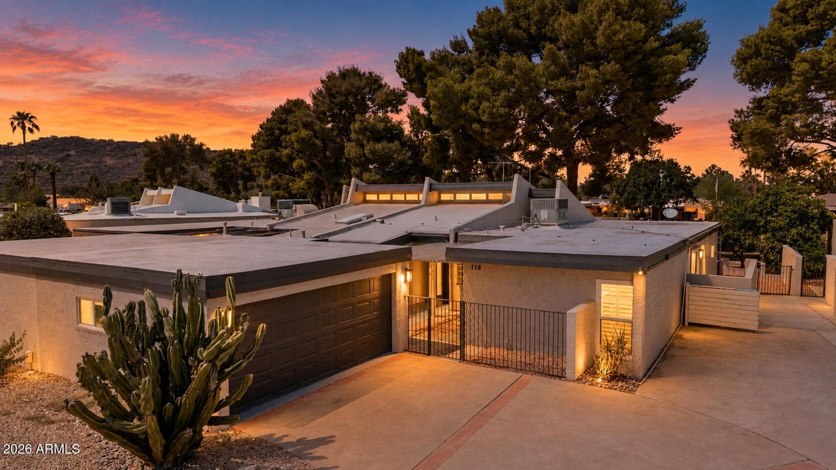 118 W Tam Oshanter Drive, Phoenix, Arizona