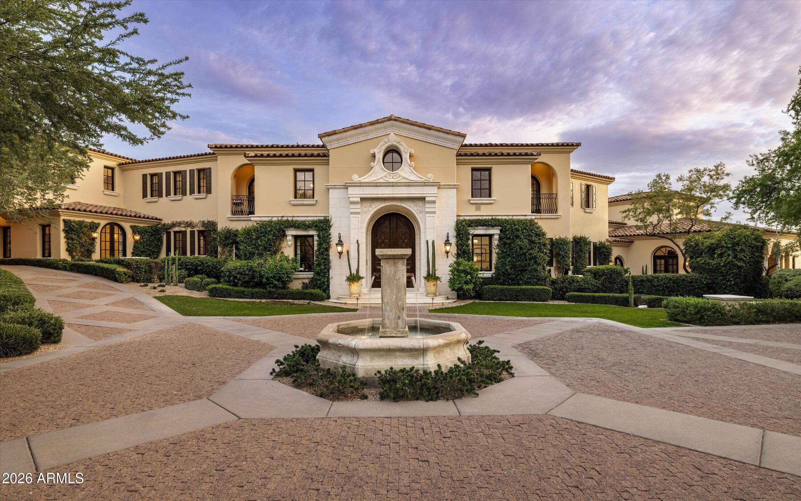 10947 E Wingspan Way, Scottsdale, Arizona
