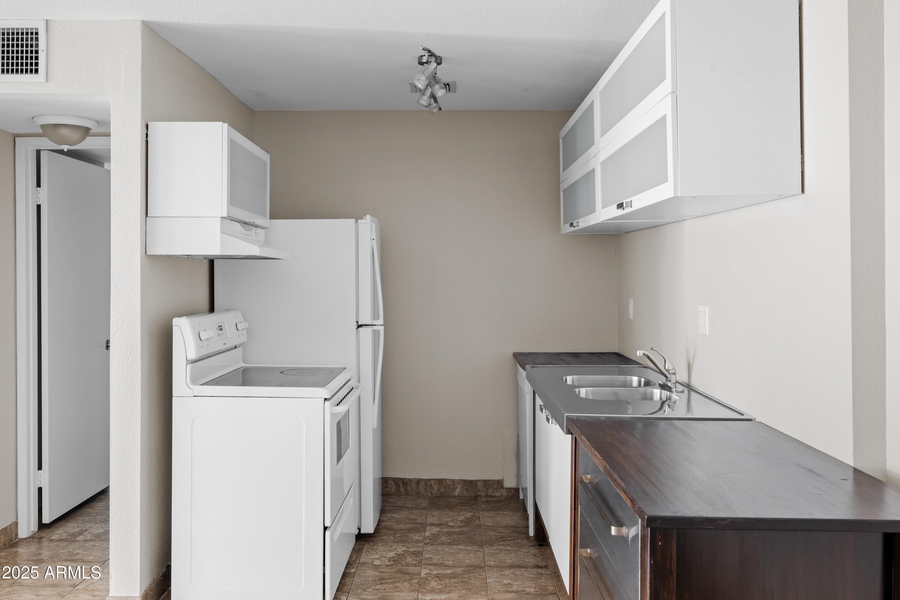 5525 E Thomas Road R11, Phoenix, Arizona