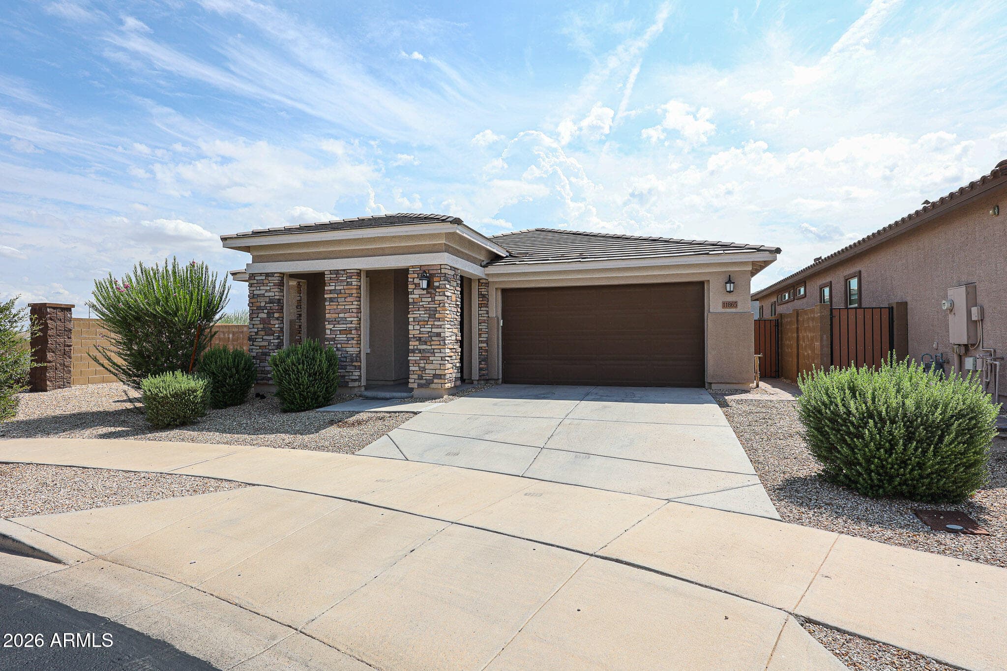 11865 N 189th Court