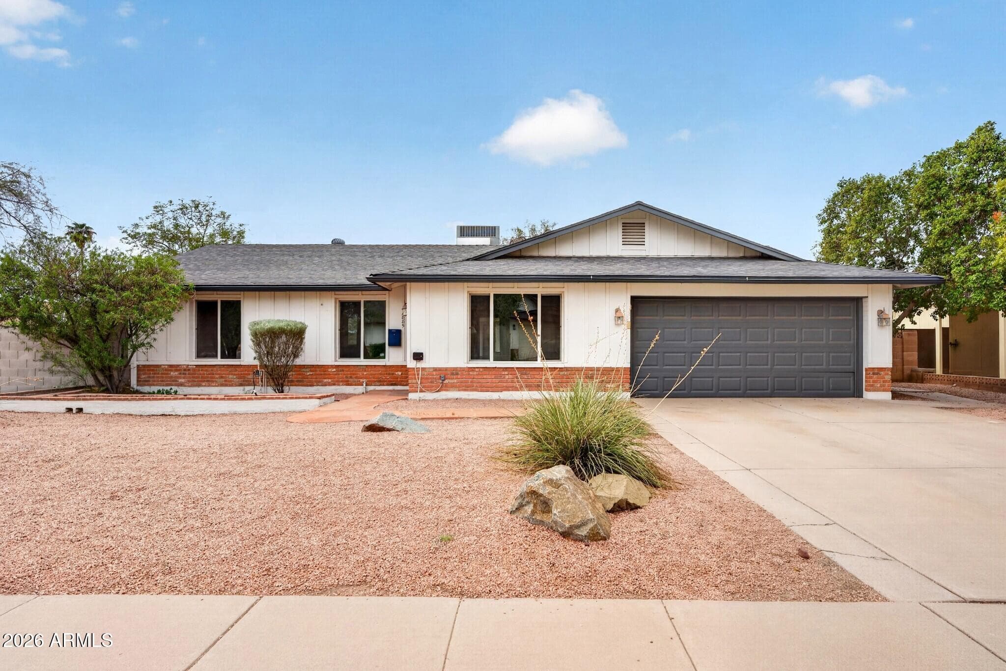 1885 E Geneva Drive, Tempe, Arizona