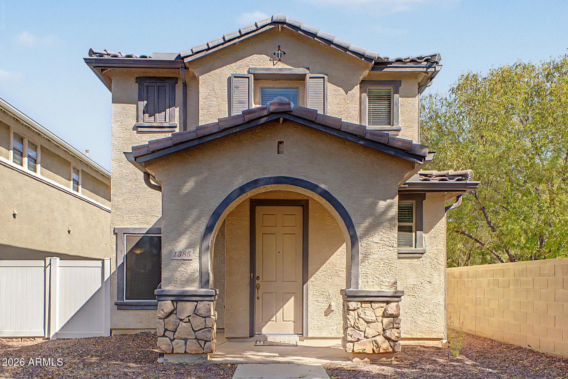 1385 S Joshua Tree Lane