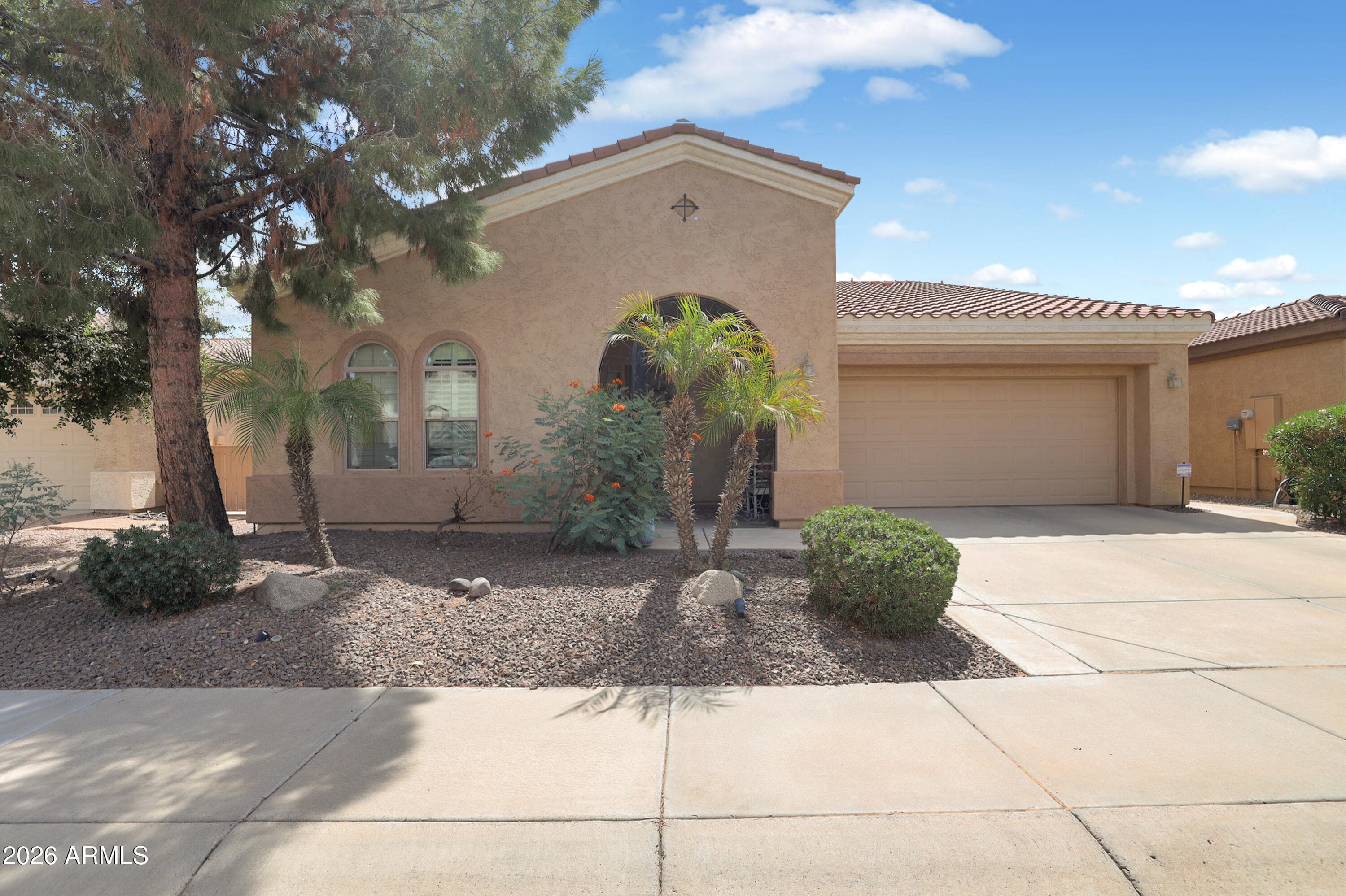 4755 E Rakestraw Lane, Gilbert, Arizona