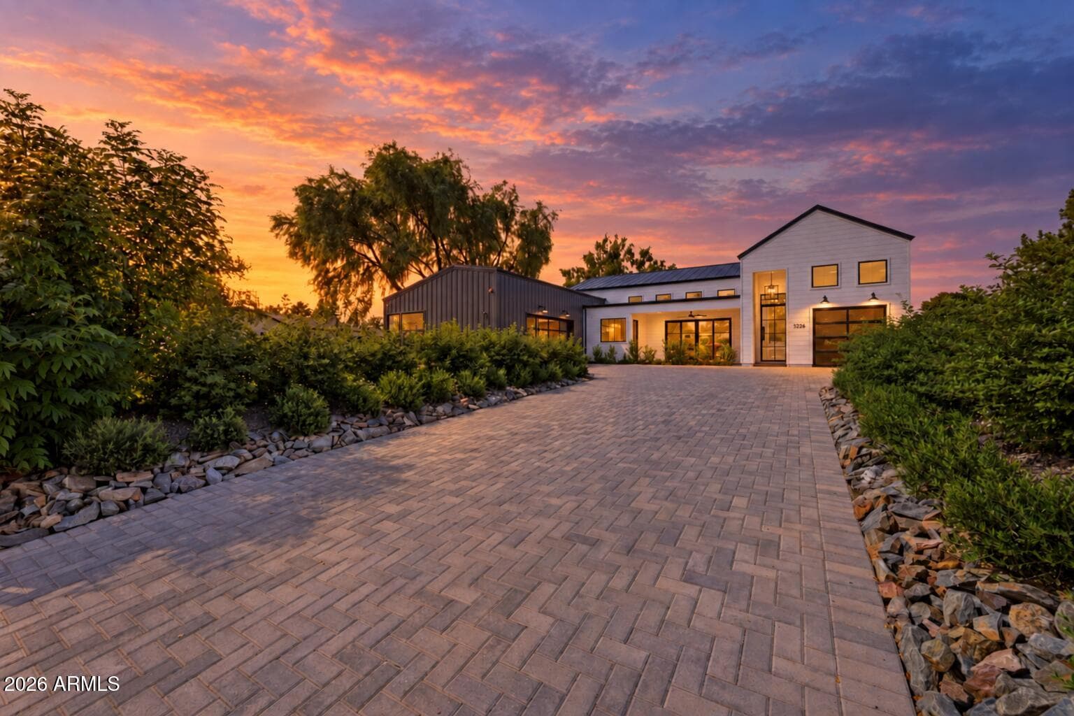 5226 E Sweetwater Avenue, Scottsdale, Arizona