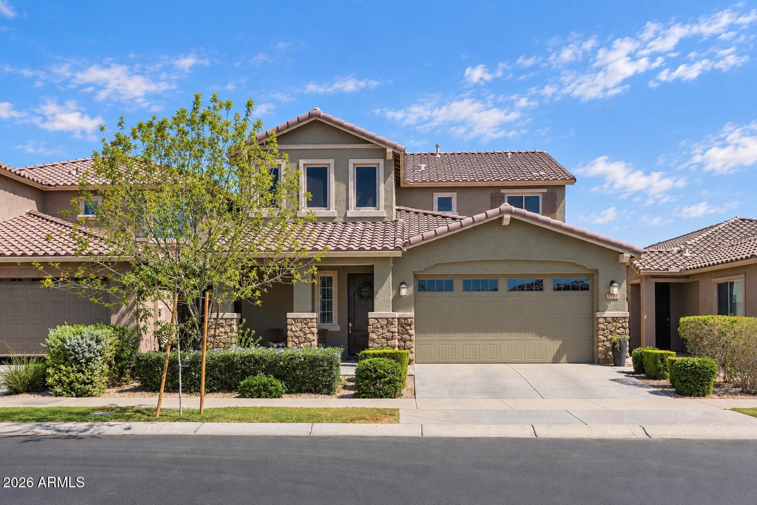 5701 S Verde