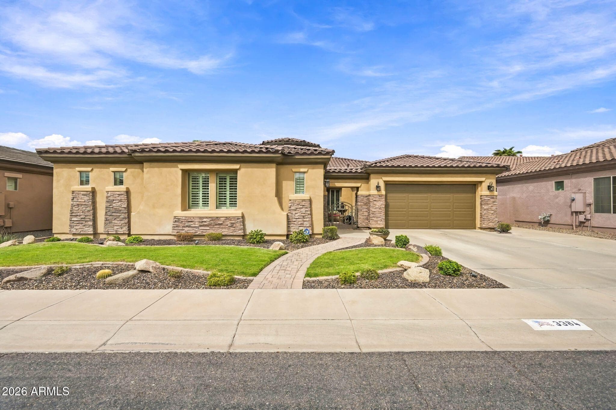 3384 E Cardinal Way