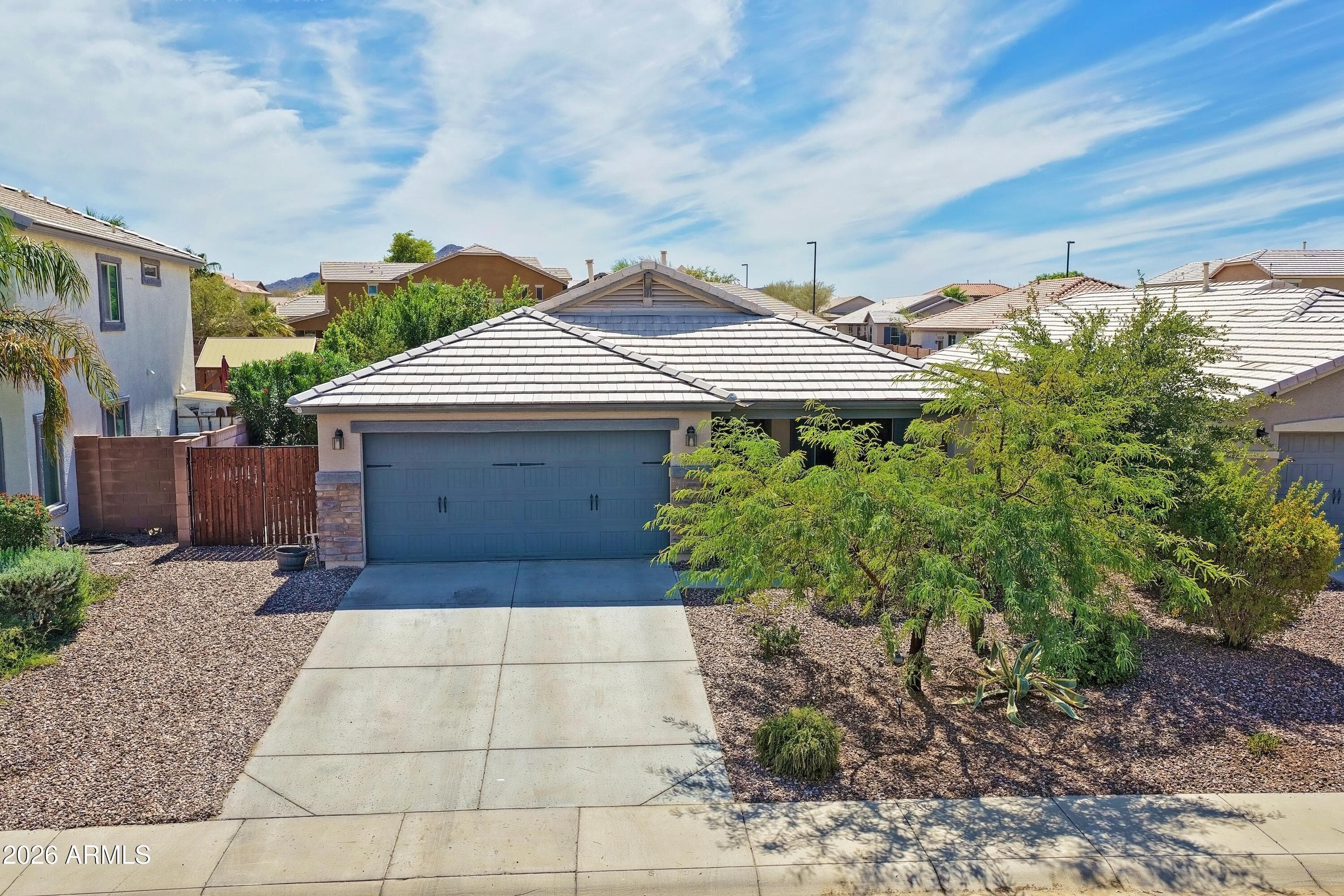 2065 E Lindrick Drive, Gilbert, Arizona