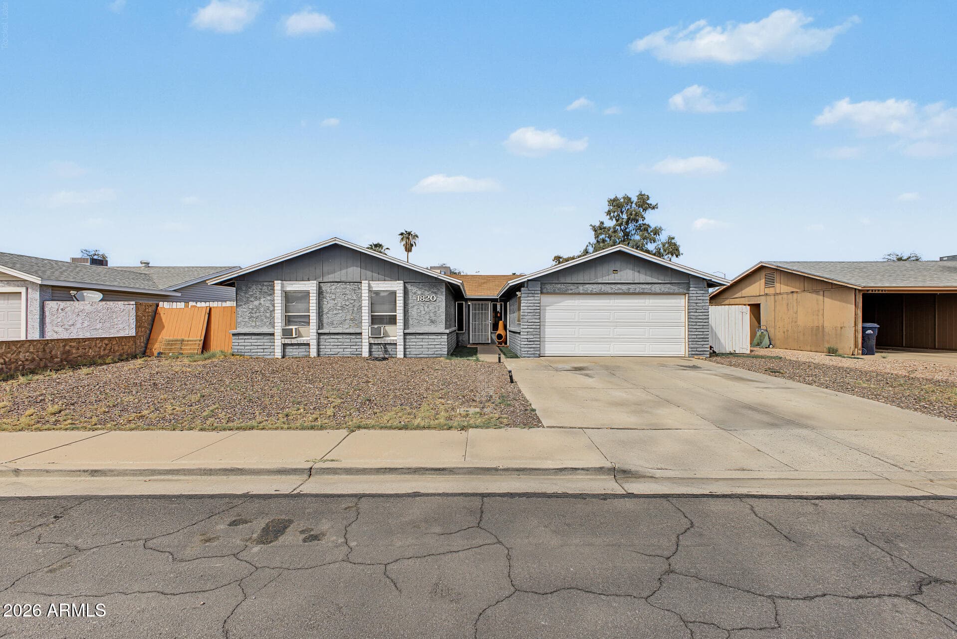 1820 W Obispo Avenue, Mesa, Arizona