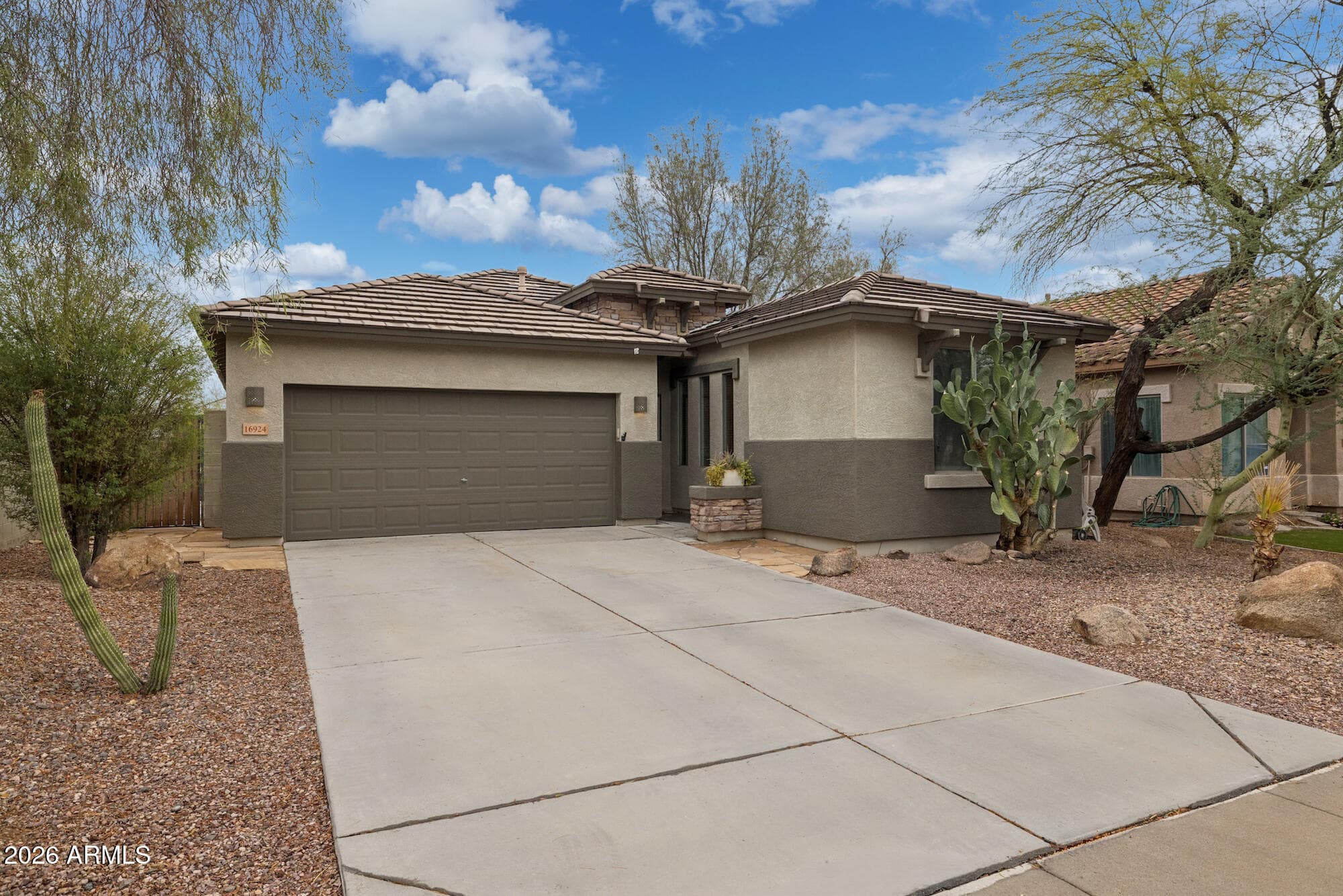 16924 W Stevenage Street, Surprise, Arizona