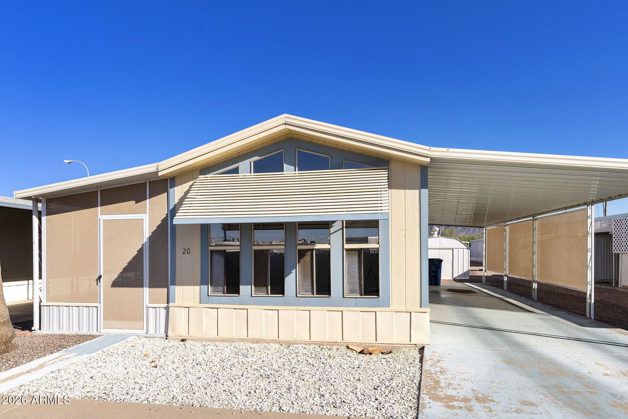 2900 W Superstition Boulevard 20