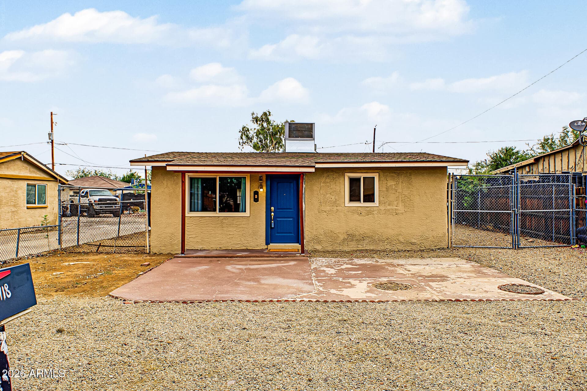 2418 E Mobile Lane, Phoenix, Arizona