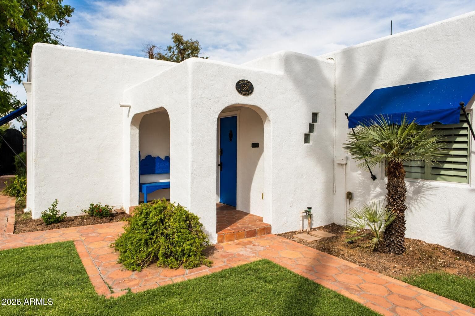1334 E Flower Street
