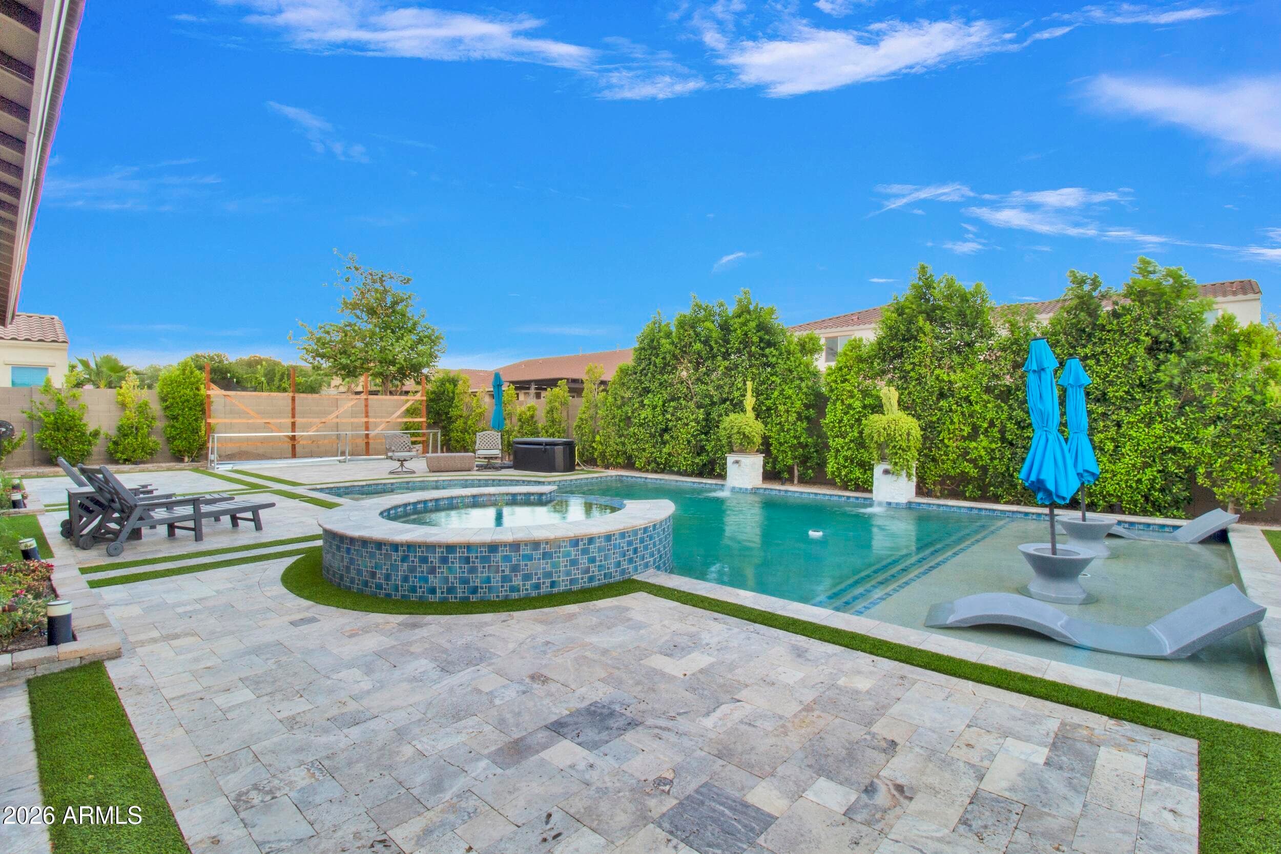 10705 E Diffraction Avenue