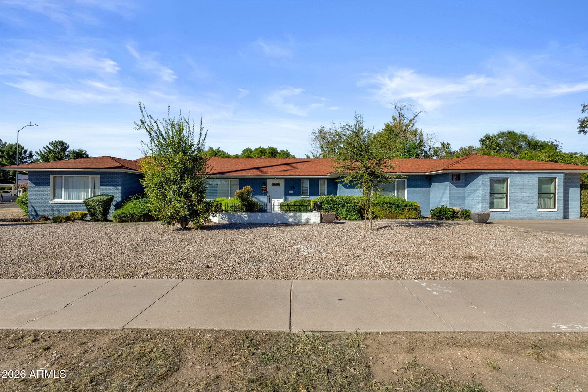 140 W University Drive