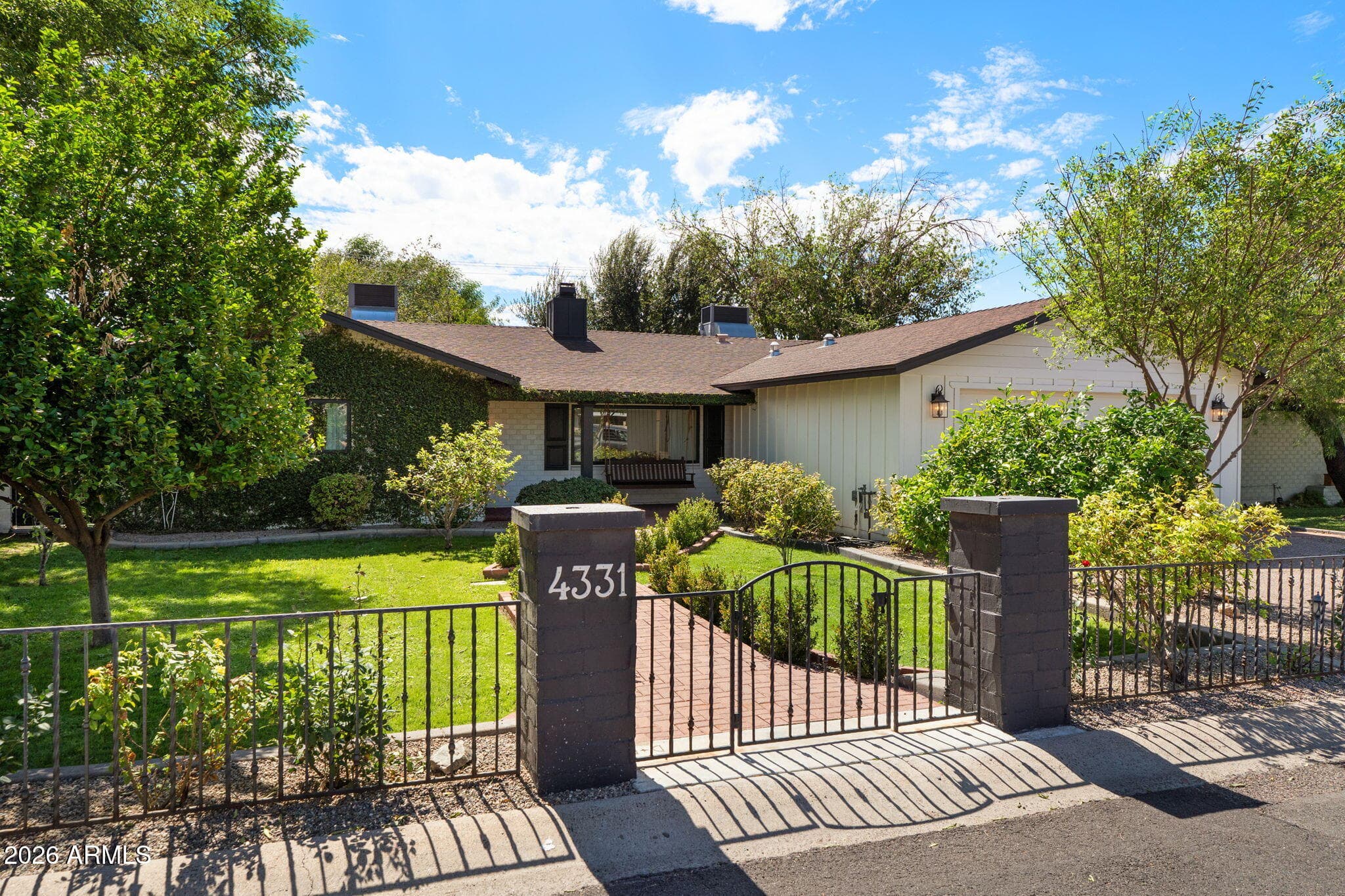 4331 E Avalon Drive