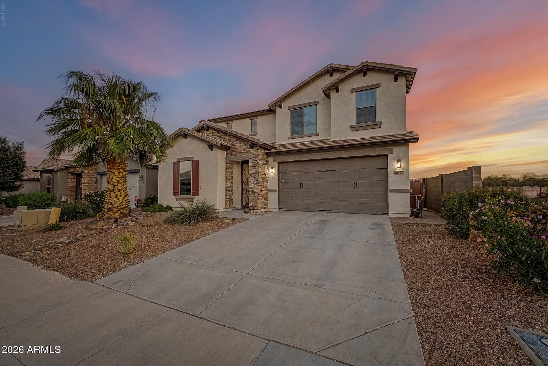 18527 W Surprise Farms Loop N