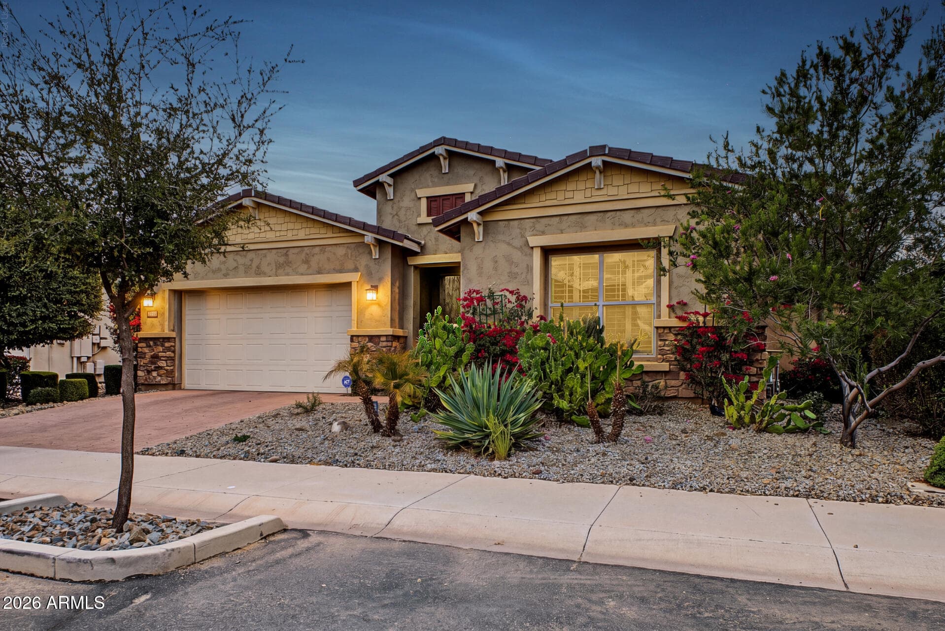 9754 E Thatcher Avenue, Mesa, Arizona