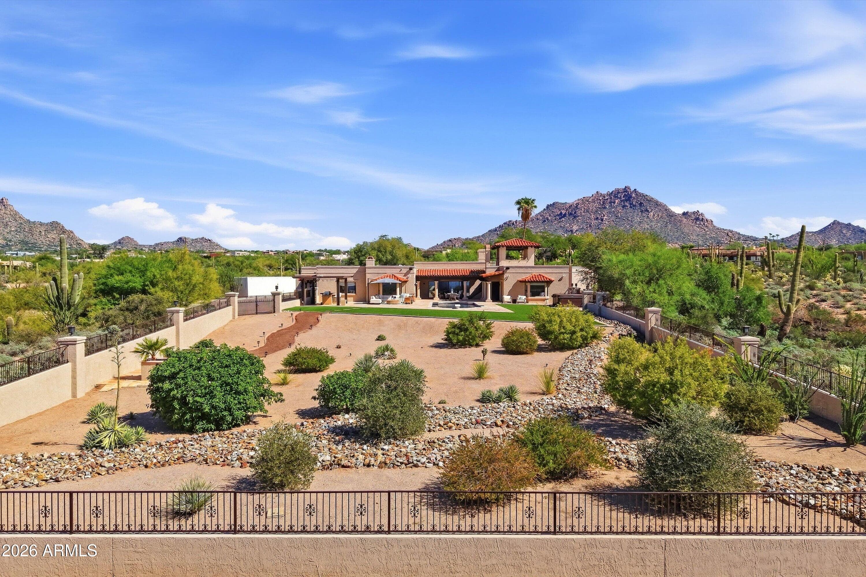 9735 E Vereda Solana Drive, Scottsdale, Arizona