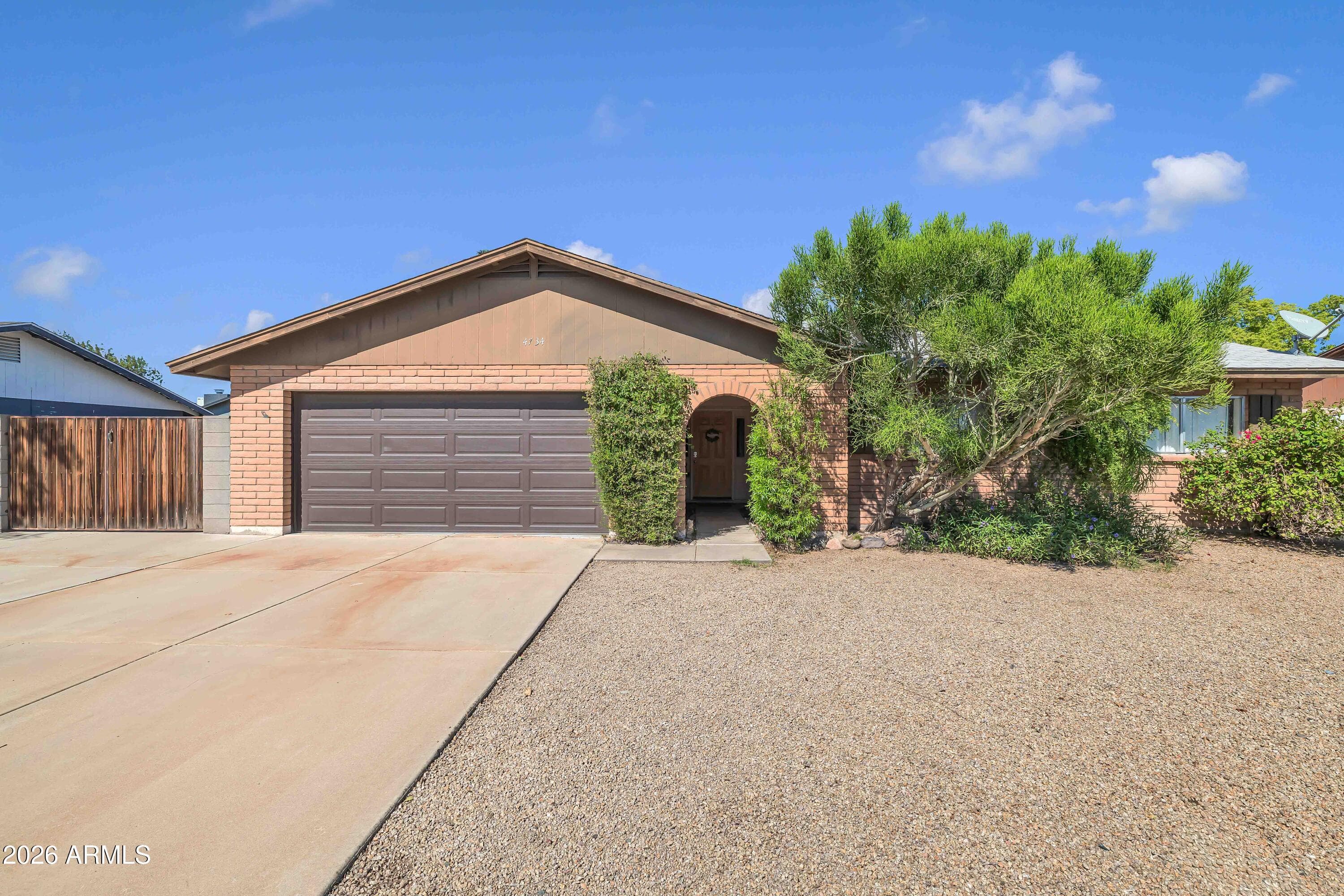 4734 W Sandra Terrace