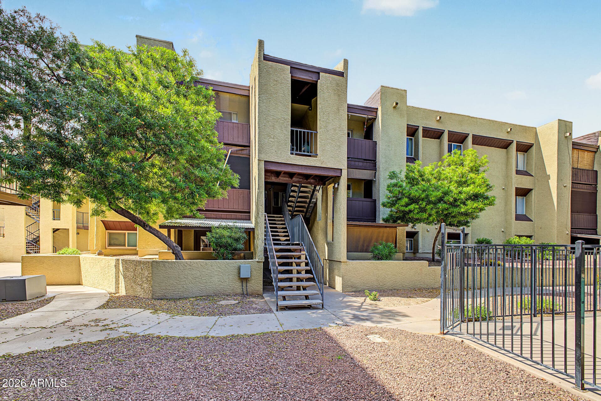 461 W Holmes Avenue 356
