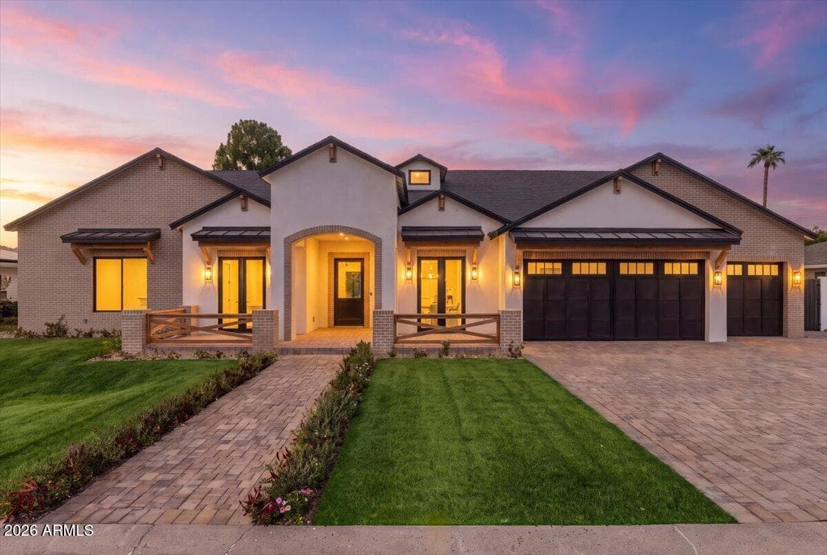 4510 E Calle Tuberia