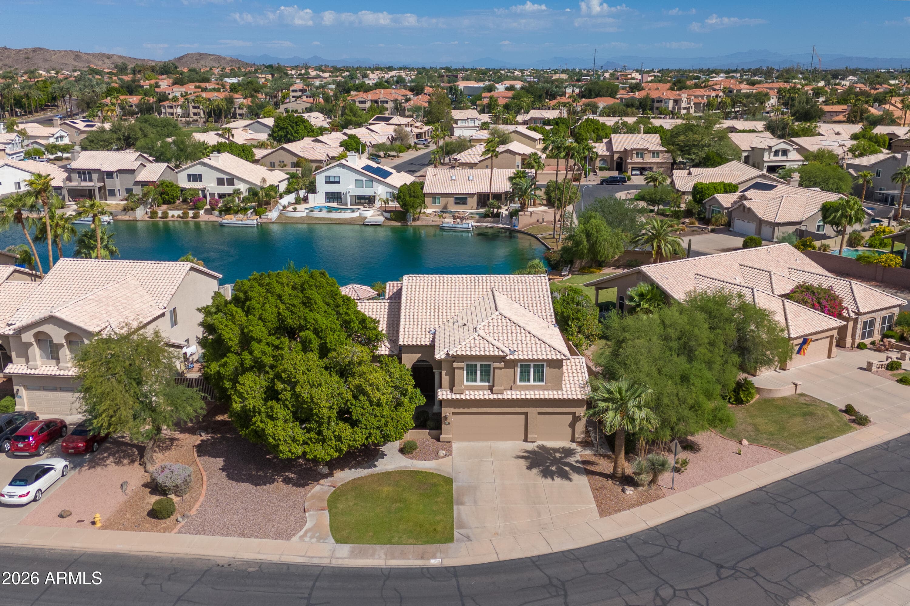 3820 E Amberwood Drive