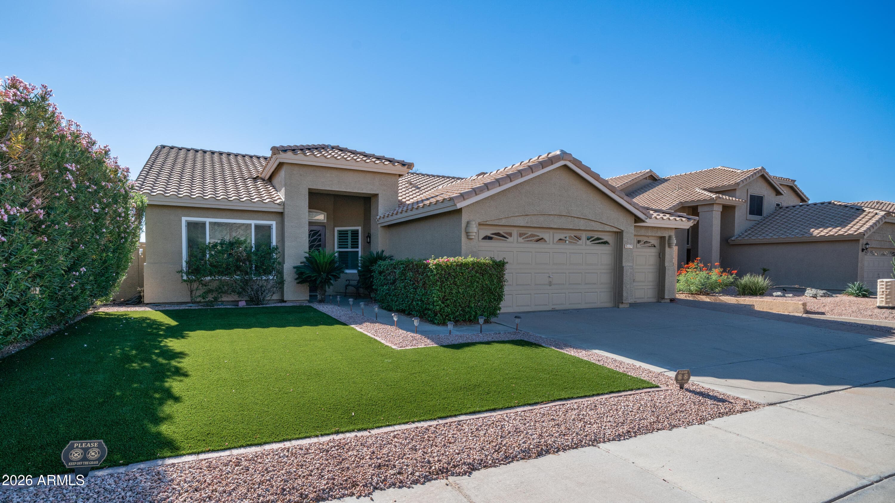 537 W Mountain Vista Drive, Phoenix, Arizona