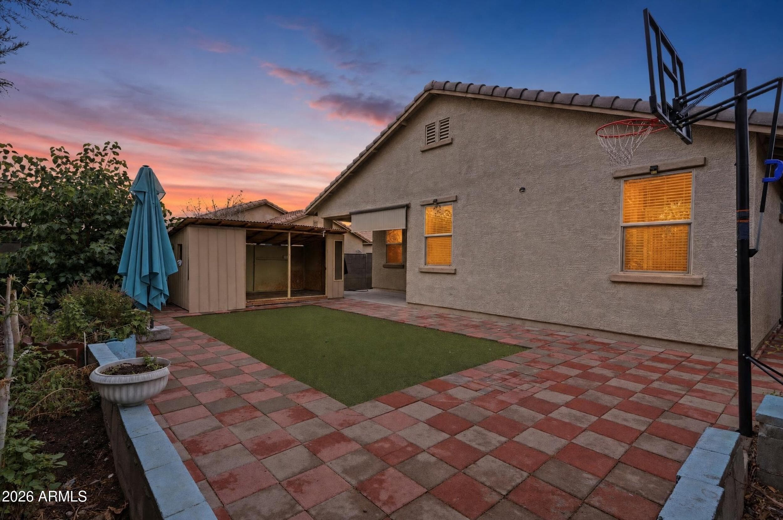 8917 N 90th Avenue, Peoria, Arizona
