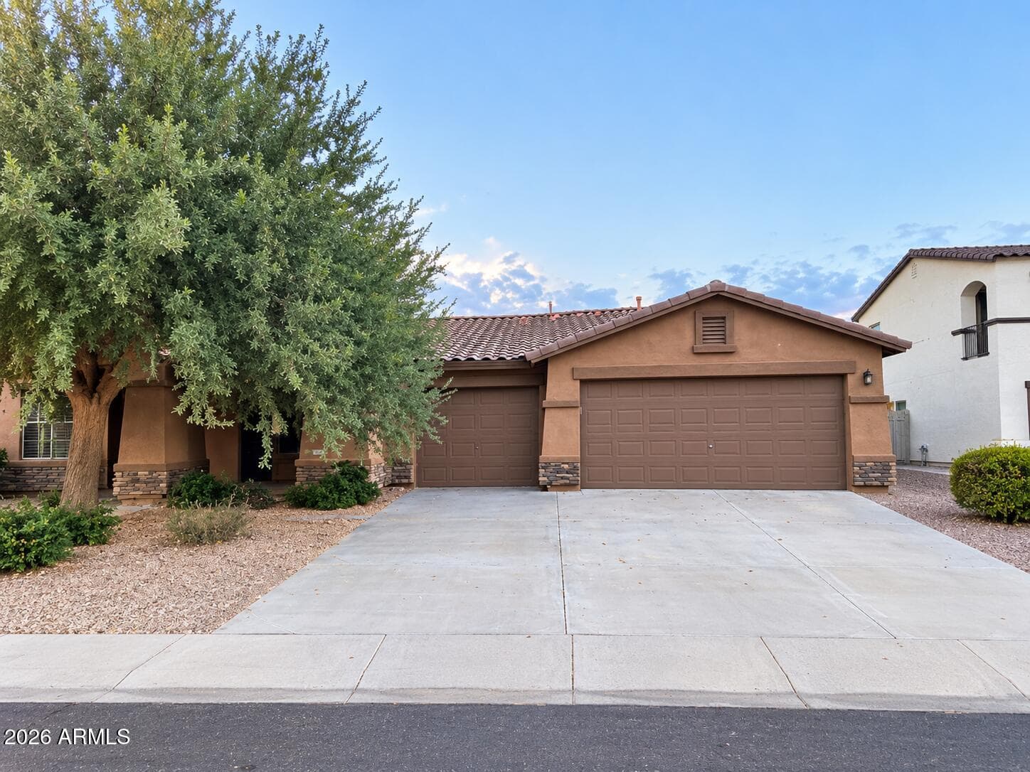 2689 E Kaibab Place