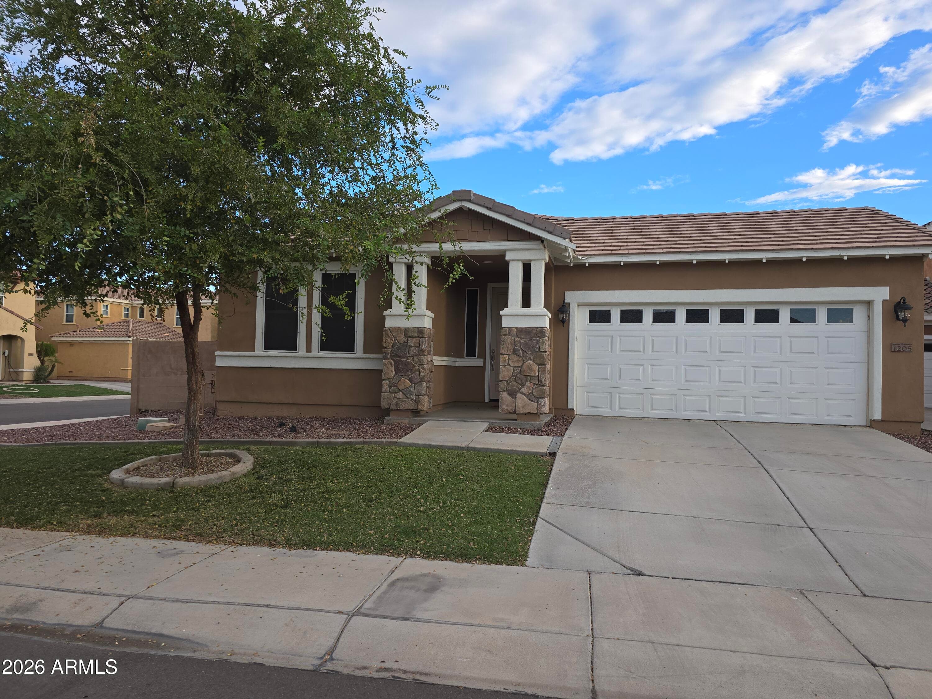 1205 E Gail Drive